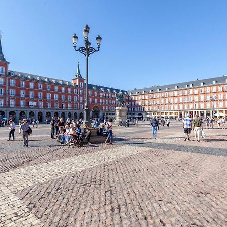 Apartmán Luxury Belmont Puerta Del Sol Madrid Exteriér fotografie