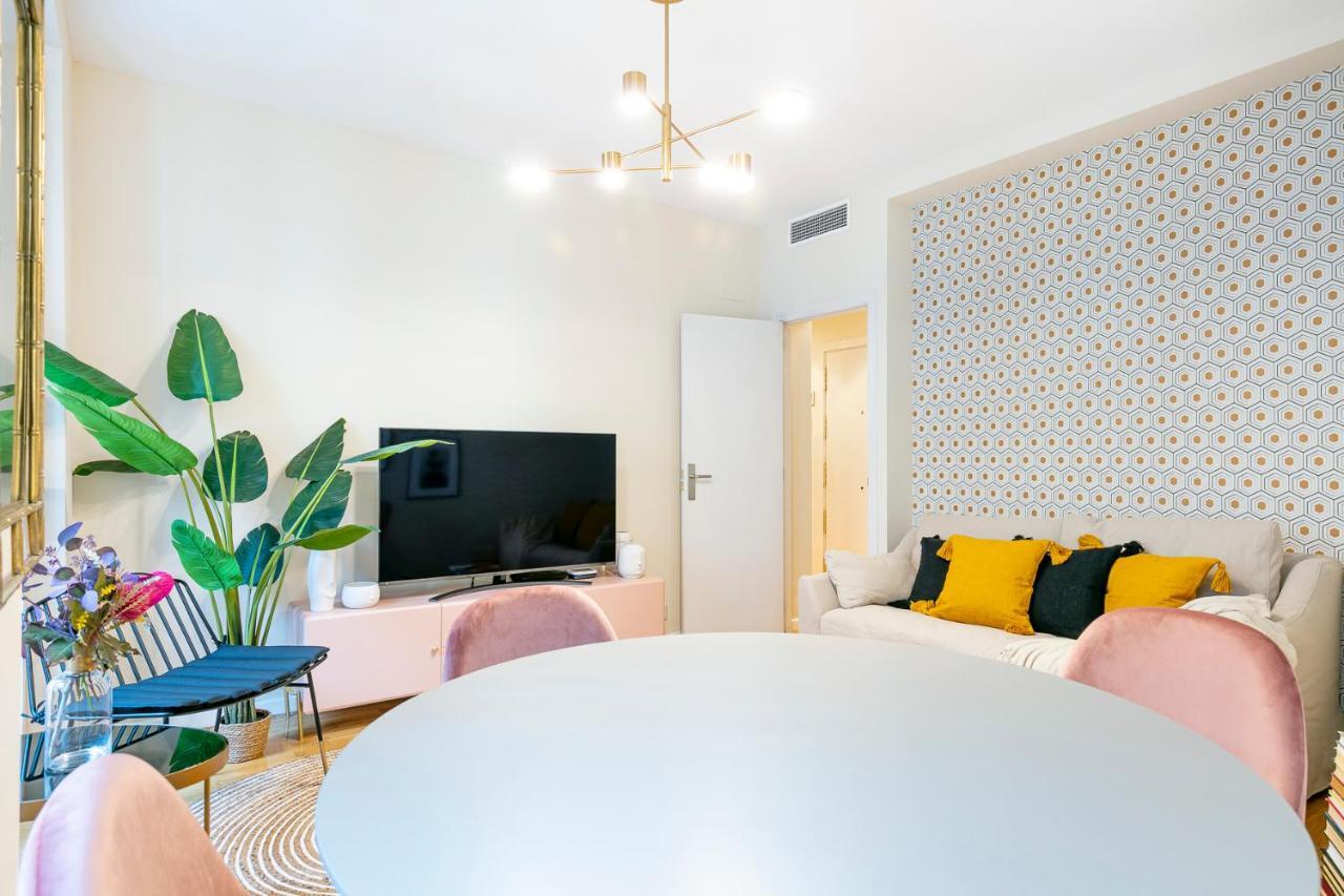 Apartmán Luxury Belmont Puerta Del Sol Madrid Exteriér fotografie