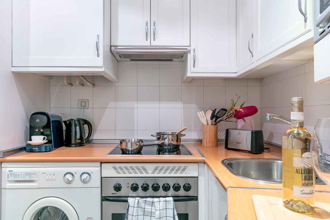 Apartmán Luxury Belmont Puerta Del Sol Madrid Exteriér fotografie