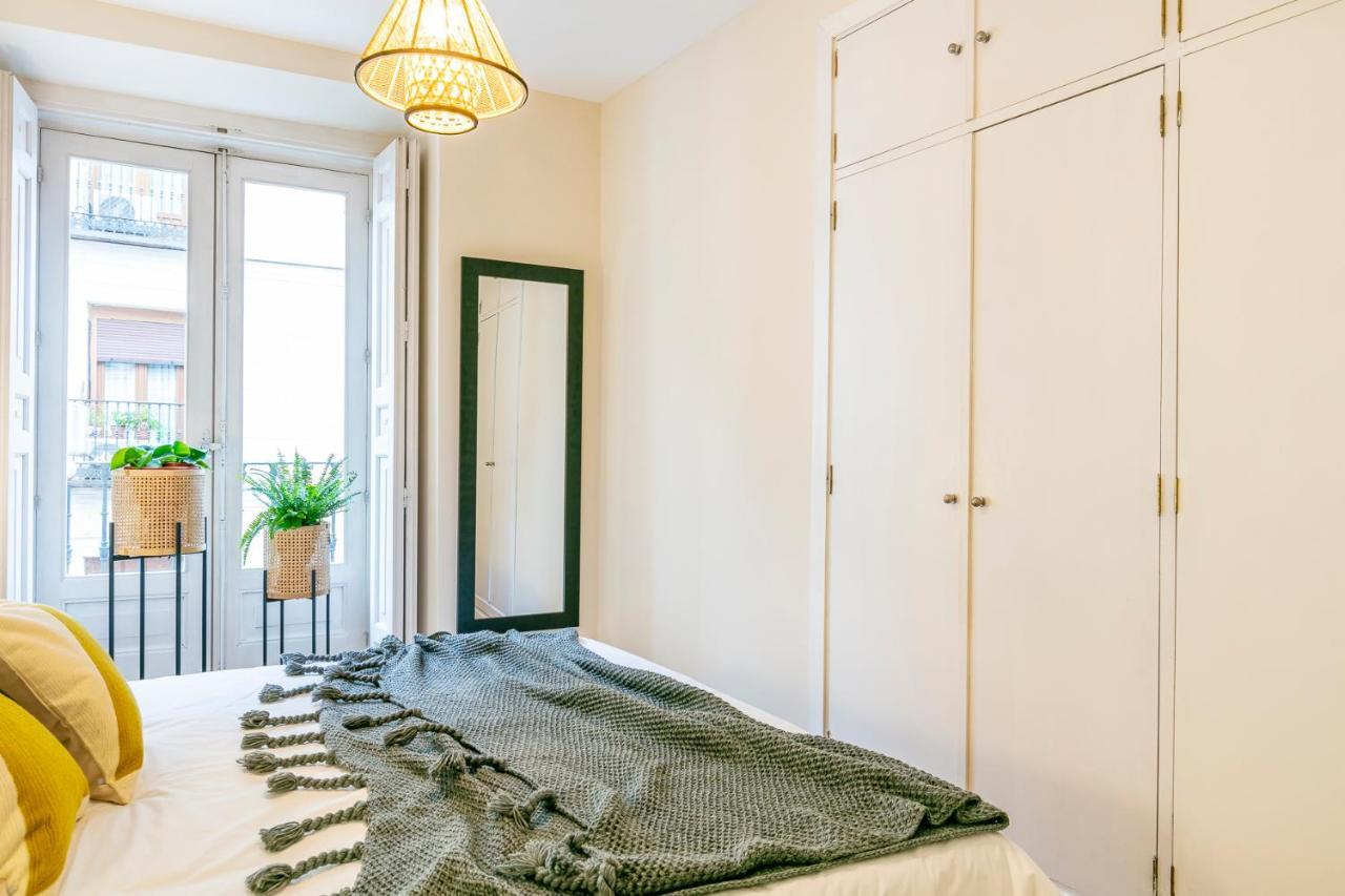 Apartmán Luxury Belmont Puerta Del Sol Madrid Exteriér fotografie